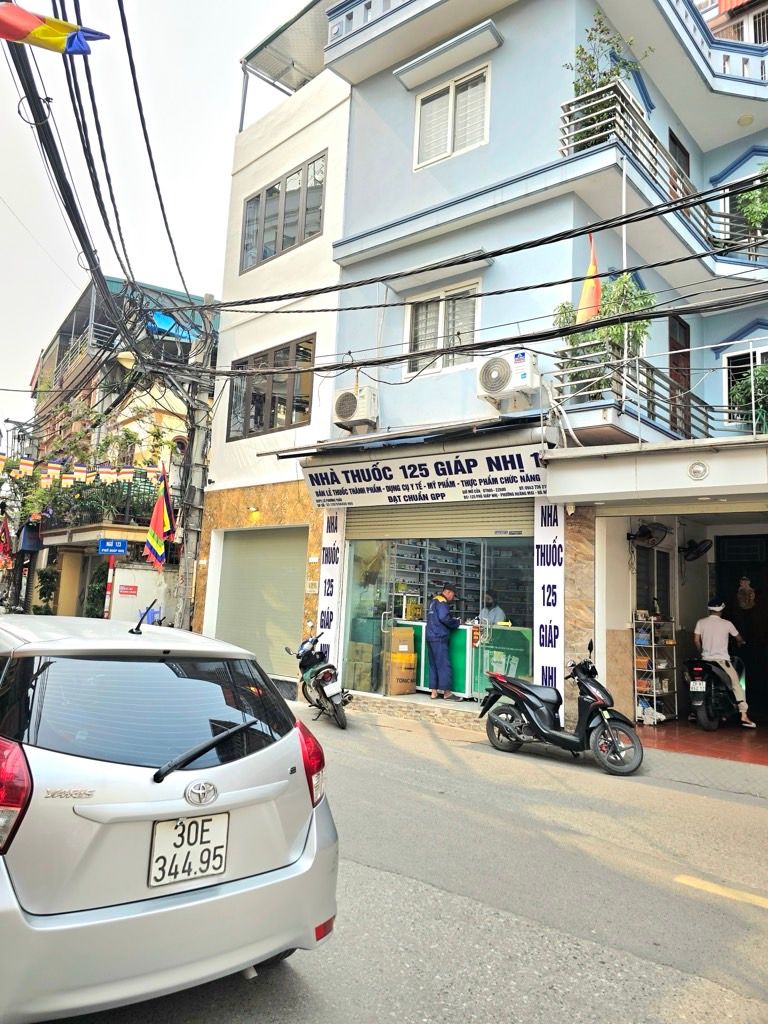 Bán nhà Giáp Nhị - diện tích 20m2 4 tầng - Lô góc, ô tô dừng đỗ ngày đêm - giá 8,6 tỷ