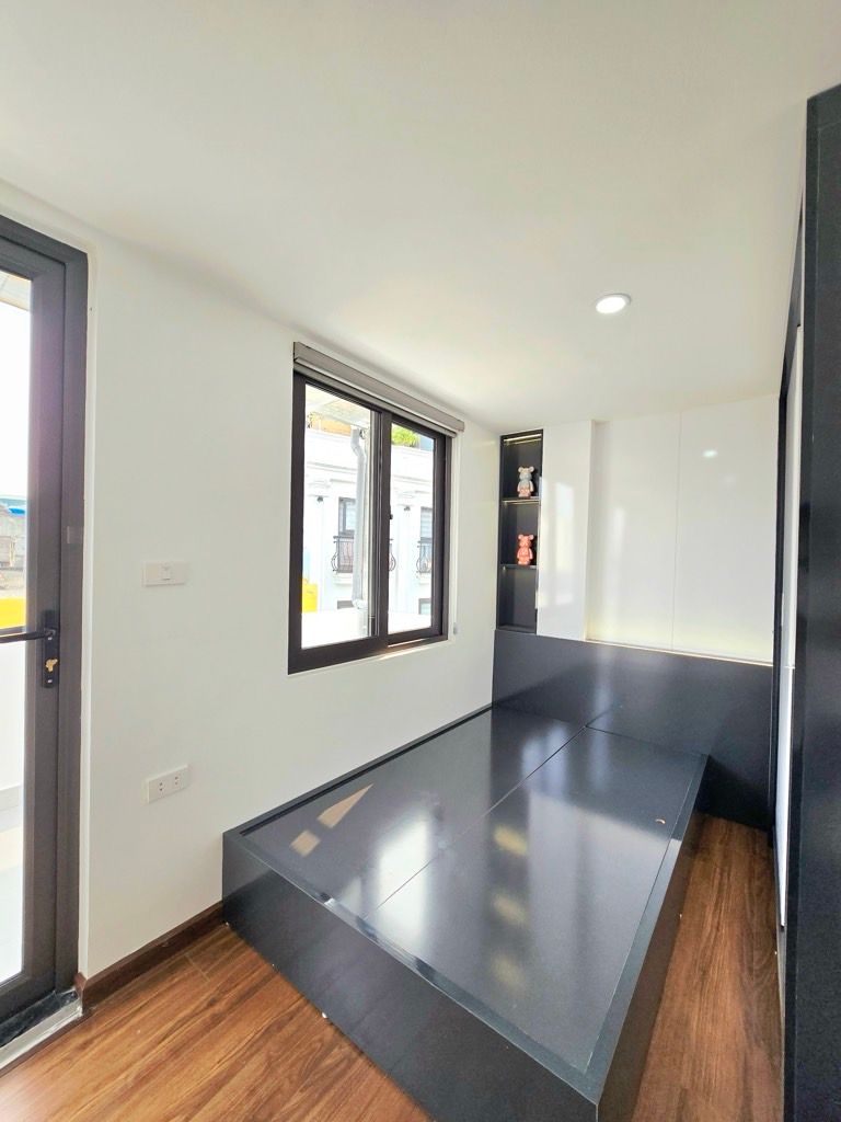 Bán nhà Giáp Nhị - diện tích 20m2 4 tầng - Lô góc, ô tô dừng đỗ ngày đêm - giá 8,6 tỷ