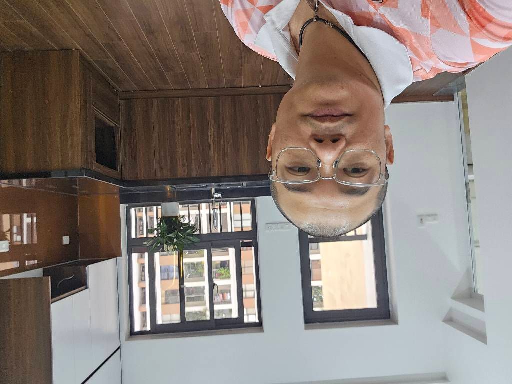 Bán nhà Hoàng Đạo Thành - diện tích 57m2 10 tầng - Căn hộ chung cư tầng cao mới tinh - giá 4,96 tỷ