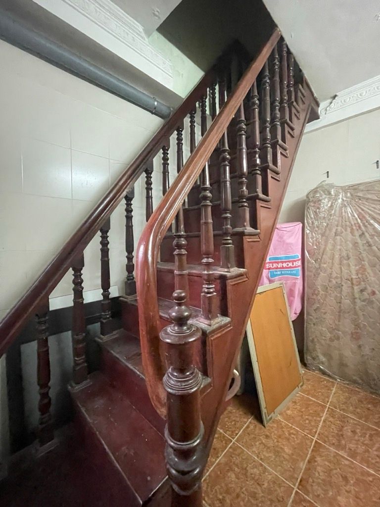 Bán nhà Nguyễn Phúc Lai - diện tích 46m2 6 tầng - ô tô tránh, ô tô vào nhà - giá 23 tỷ