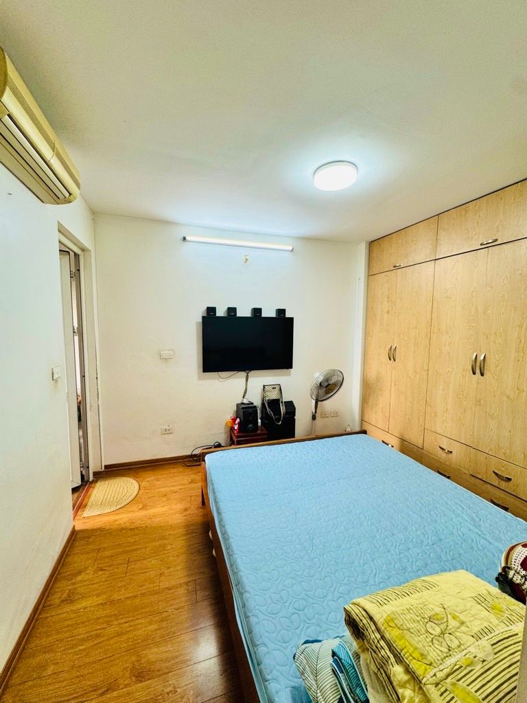 Bán nhà Giải Phóng - diện tích 63m2 1 tầng - Căn hộ chung cư đẹp - giá 5,1 tỷ