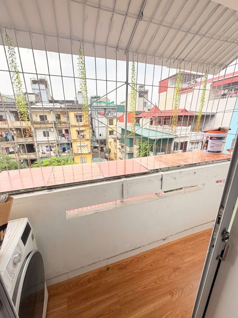 Bán nhà Bạch Mai - diện tích 65m2 1 tầng - Căn góc 2PN - giá 4,25 tỷ