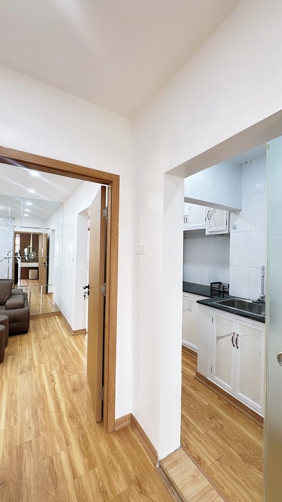 Bán nhà Bạch Mai - diện tích 65m2 1 tầng - Căn góc 2PN - giá 4,25 tỷ