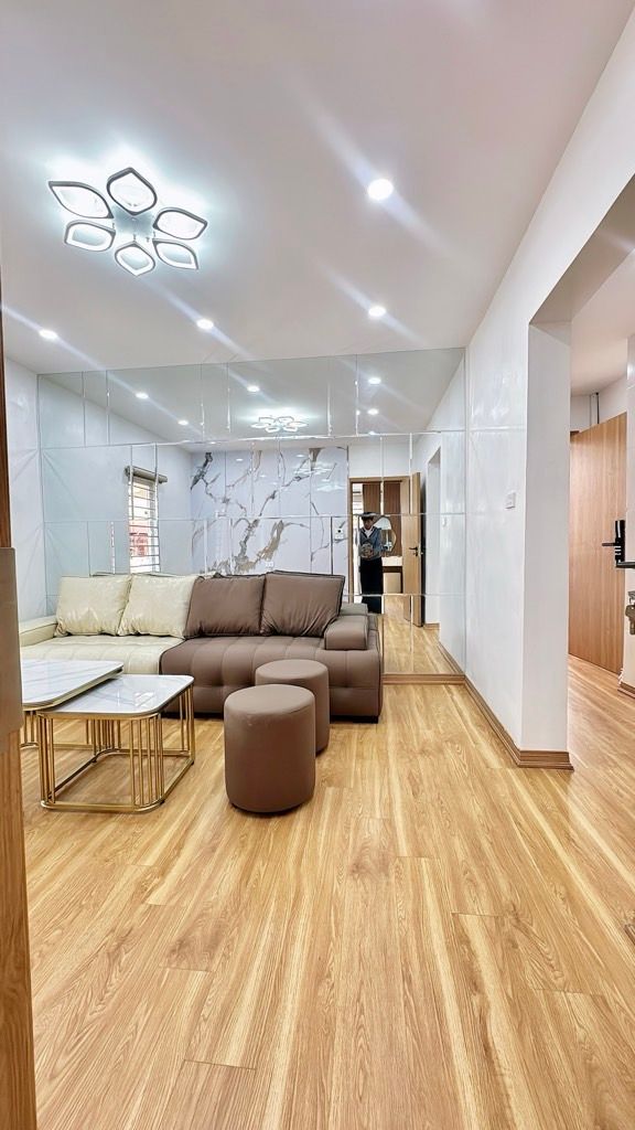 Bán nhà Bạch Mai - diện tích 65m2 1 tầng - Căn góc 2PN - giá 4,25 tỷ