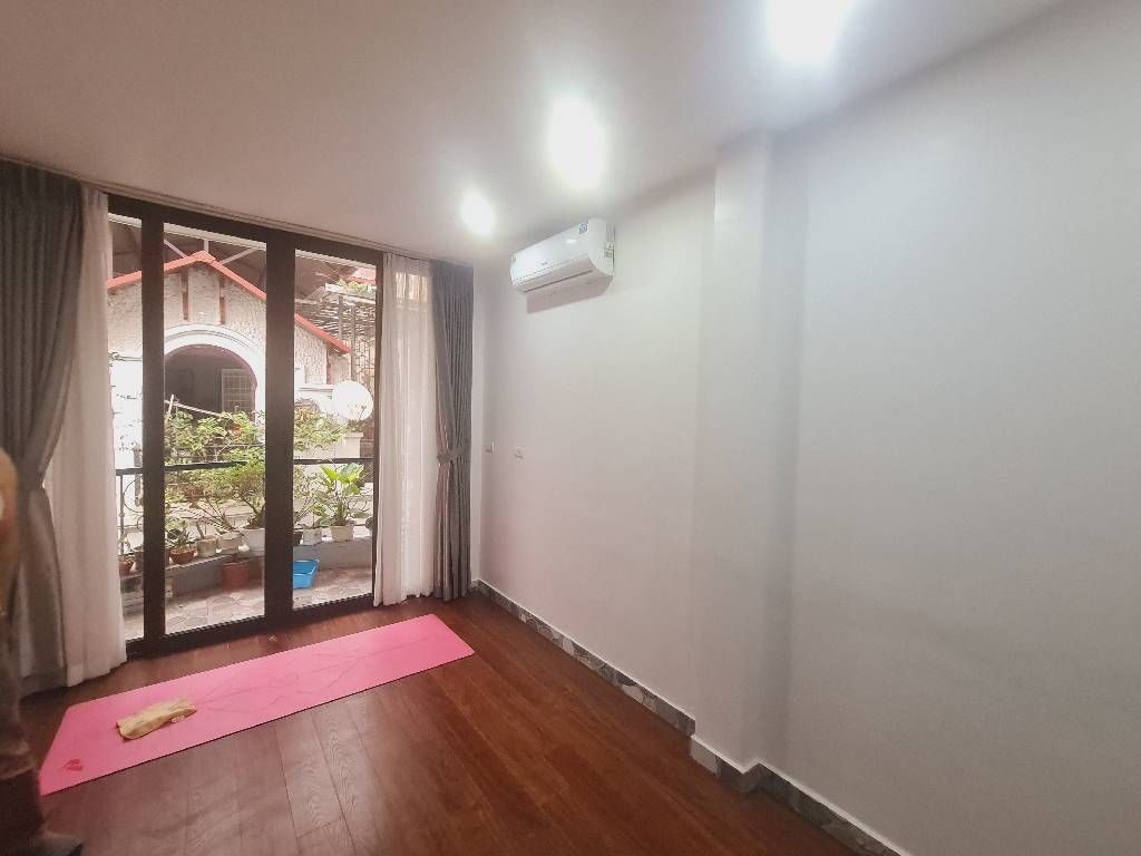 Bán nhà Thái Hà - diện tích 39,1m2 5 tầng - Ngõ rộng, thoáng - giá 13,68 tỷ