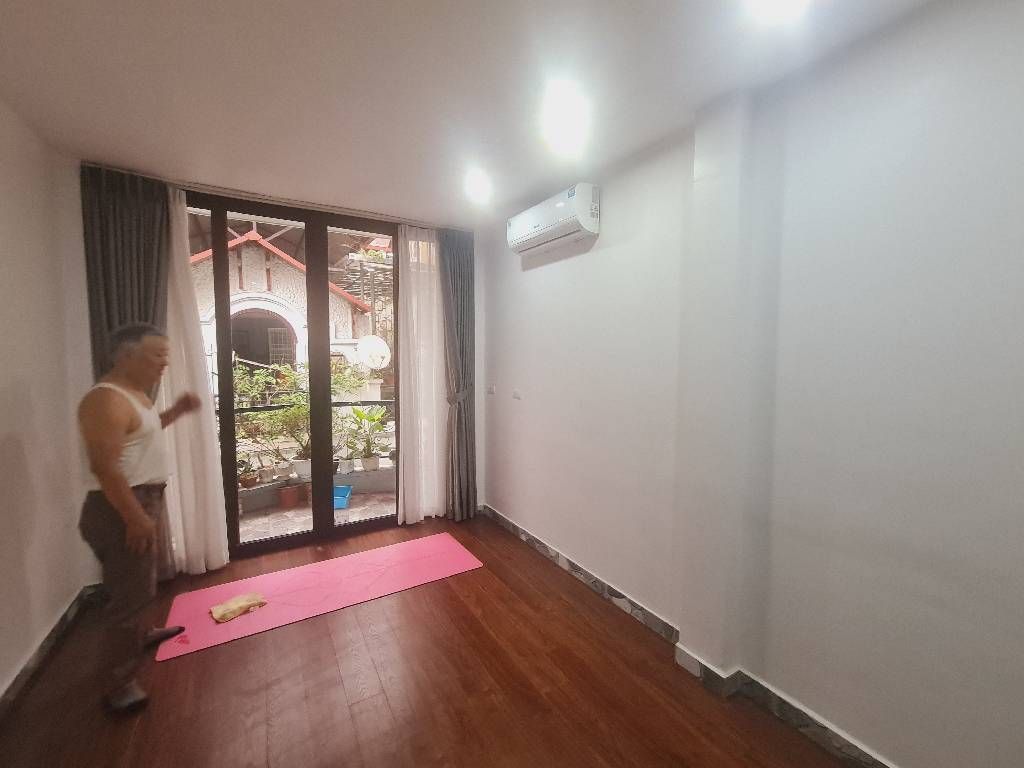 Bán nhà Thái Hà - diện tích 39,1m2 5 tầng - Ngõ rộng, thoáng - giá 13,68 tỷ