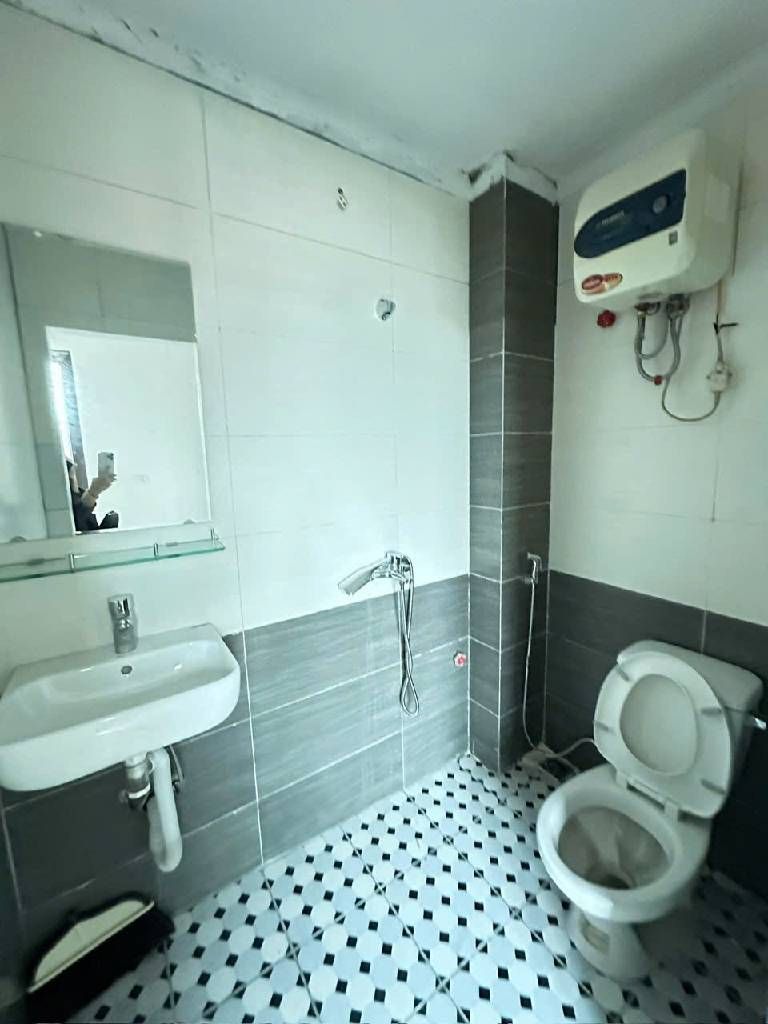 Bán nhà Đông Thiên - diện tích 45m2 3 tầng - Lô góc thoáng sáng - giá 3,3 tỷ