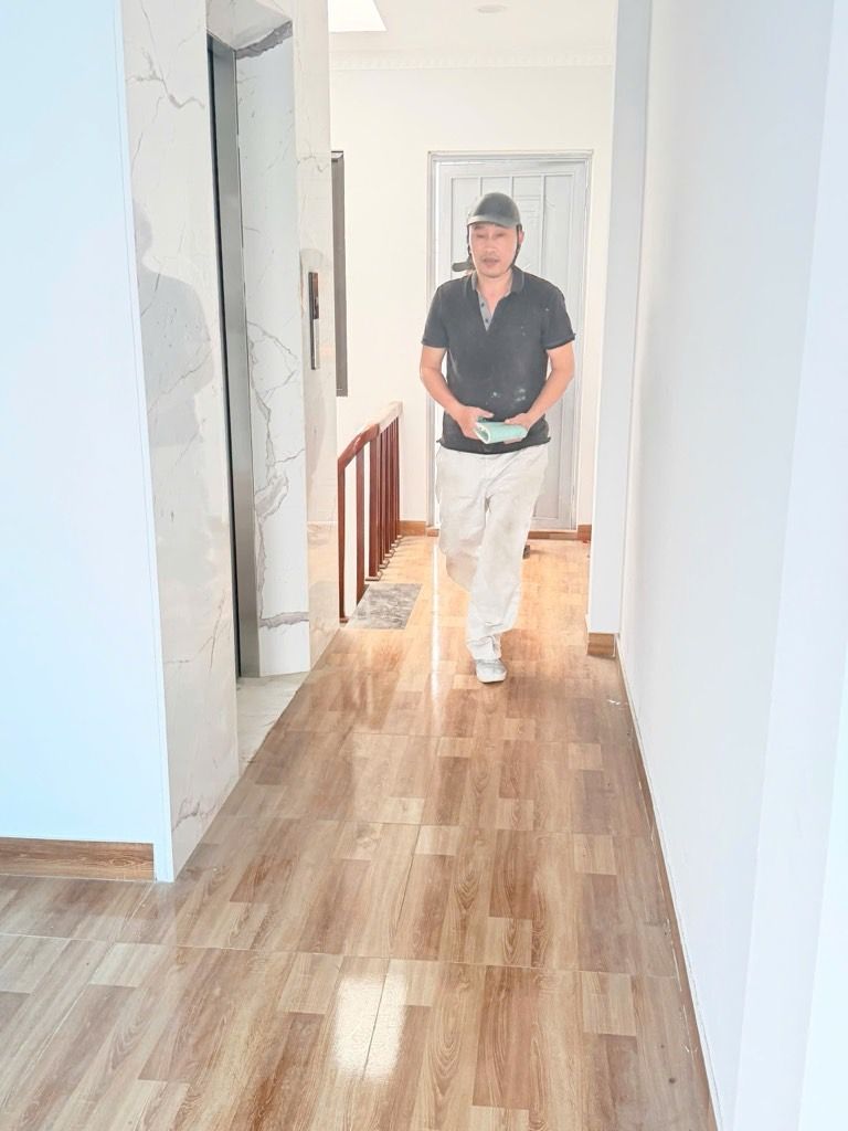 Bán nhà Khương Trung - diện tích 32m2 5 tầng - Nhà mới thang máy nhập khẩu - giá 0 tỷ