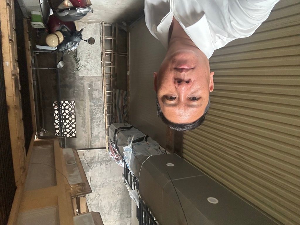 Bán nhà Khương Trung - diện tích 32m2 5 tầng - Nhà mới thang máy nhập khẩu - giá 0 tỷ