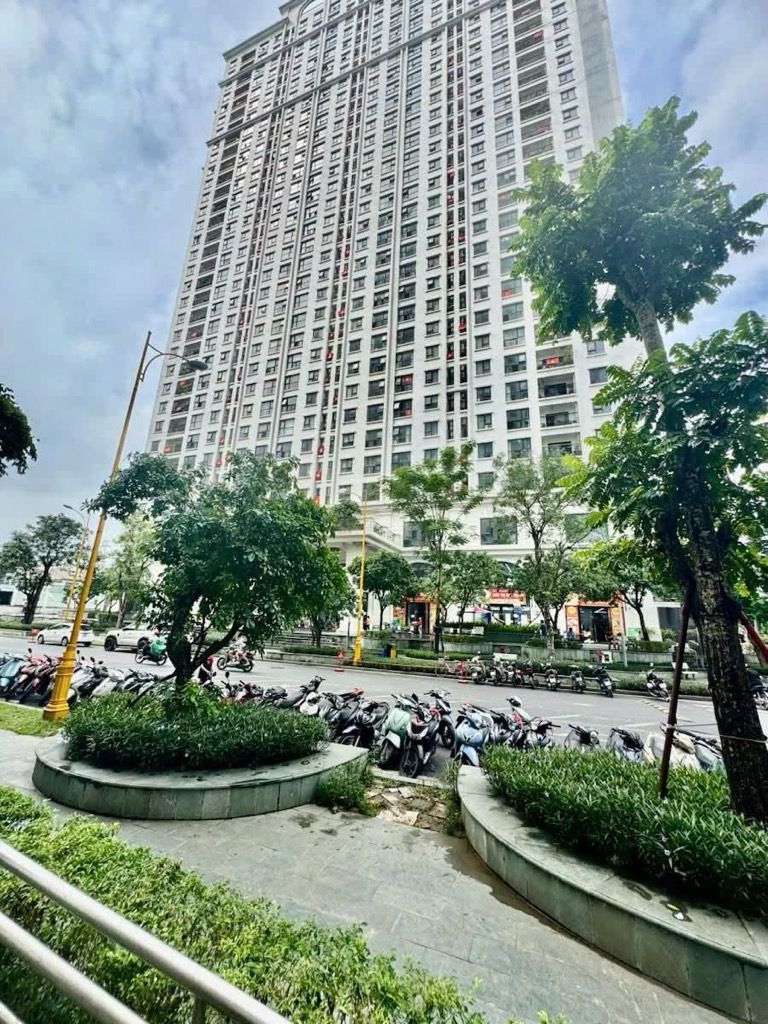 Bán nhà Đại Từ - diện tích 67.1m2 1 tầng - Căn hộ tầng 9 phòng 901 - giá 6,05 tỷ