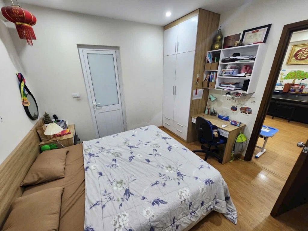 Bán nhà Tam Trinh - diện tích 63.9m2 31 tầng - Nhà 2 ngủ 2WC, tặng full nội thất - giá 5,4 tỷ