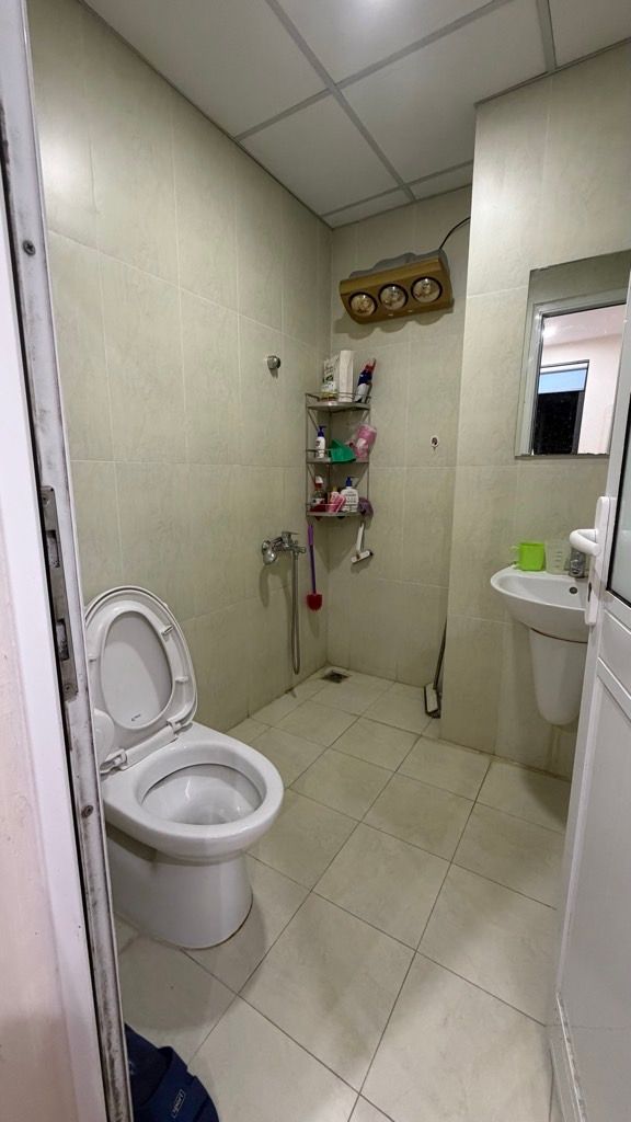Bán nhà Tam Trinh - diện tích 63.9m2 31 tầng - Nhà 2 ngủ 2WC, tặng full nội thất - giá 5,4 tỷ