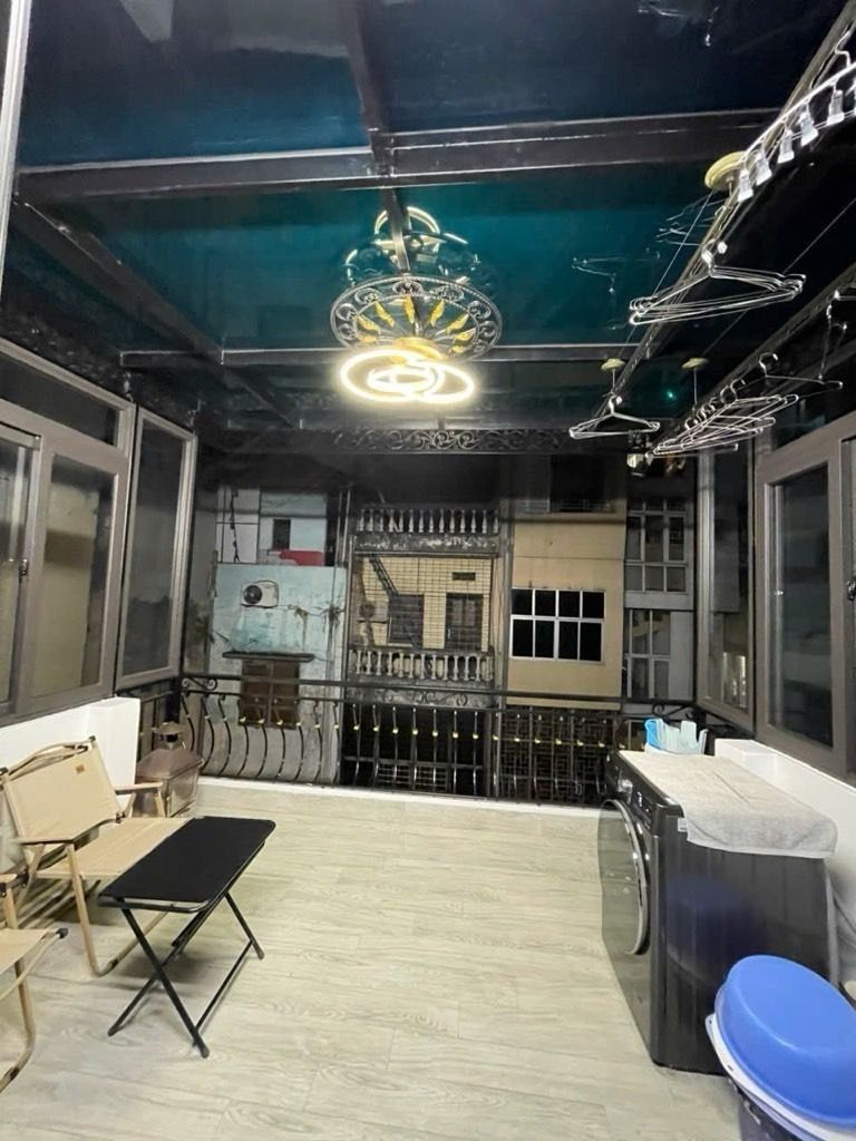 Bán nhà Tây Sơn - diện tích 15,4m2 4 tầng - ô tô đỗ cổng - giá 6,8 tỷ