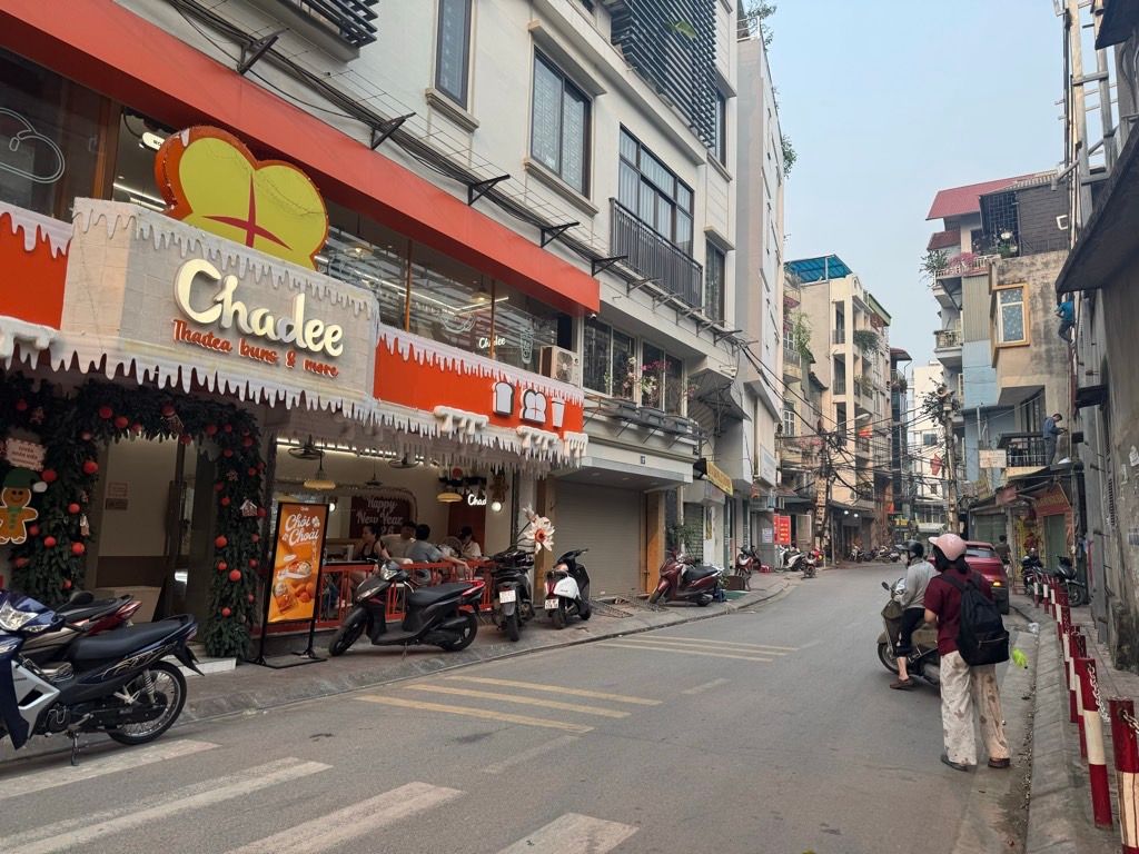 Bán nhà Trung Tả - diện tích 52m2 6 tầng - Nhà dân xây chắc chắn, vừa ở vừa kinh doanh - giá 9 tỷ