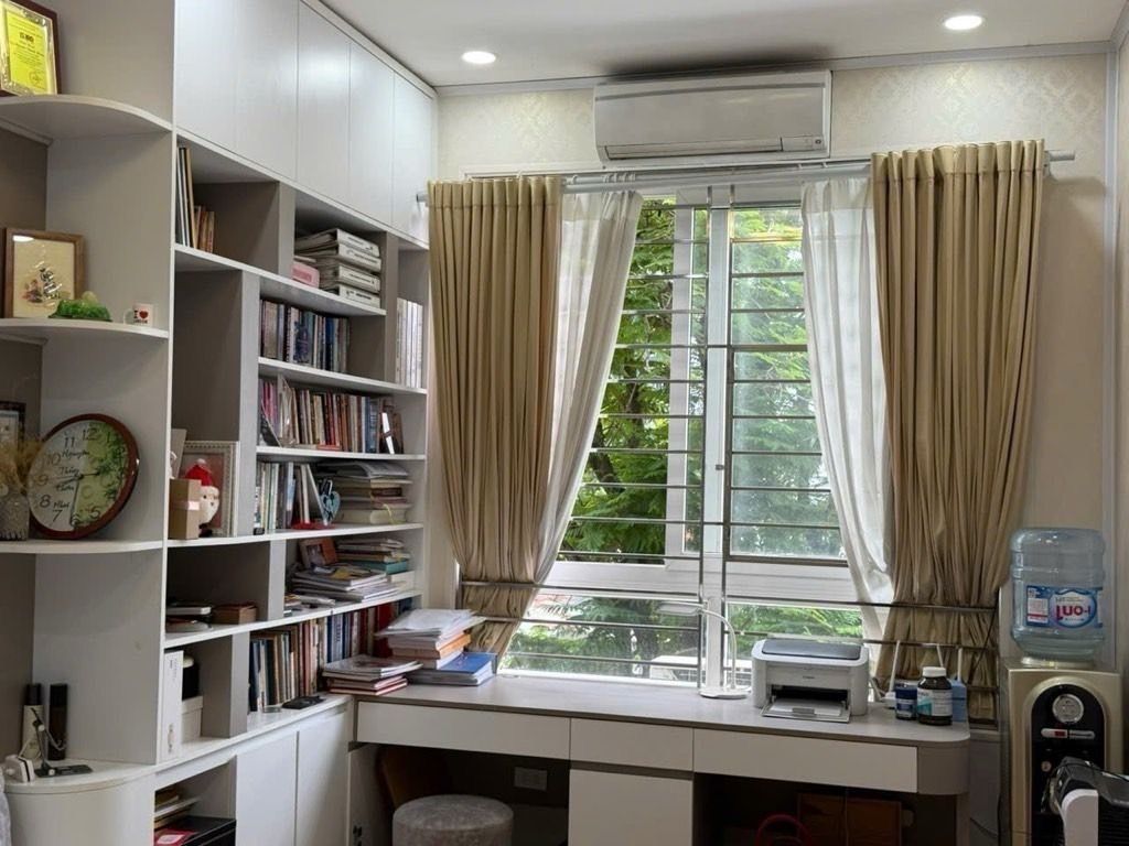 Bán nhà Trường Chinh - diện tích 39,4m2 5 tầng - Ô tô tránh - giá 15 tỷ