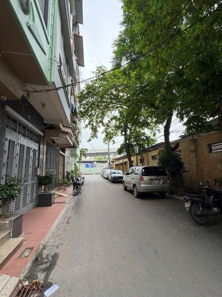 Bán nhà Trường Chinh - diện tích 39,4m2 5 tầng - Ô tô tránh - giá 15 tỷ