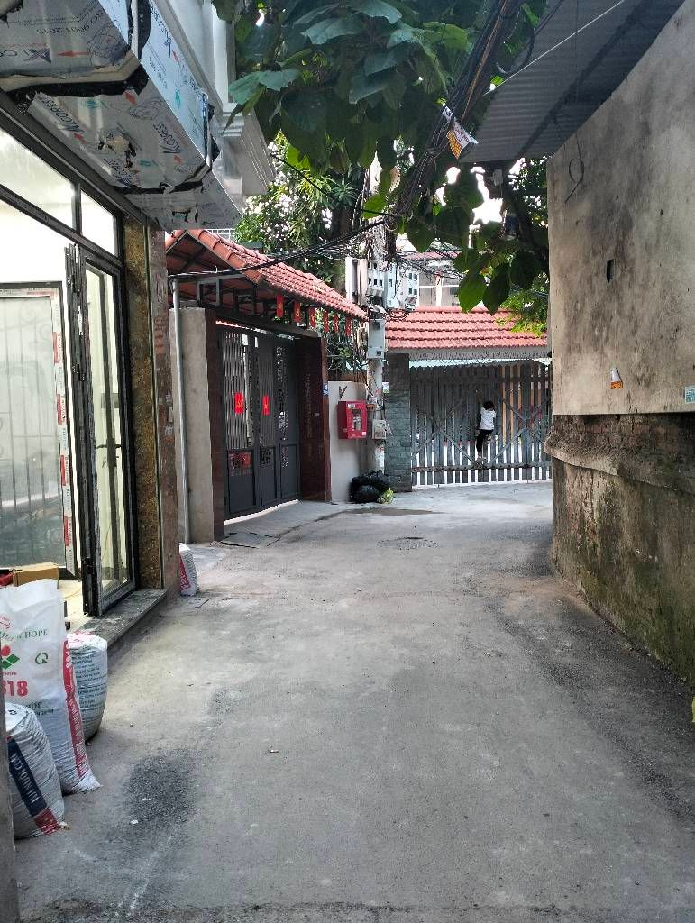 Bán nhà Định Công Hạ - diện tích 30m2 6 tầng - ô tô đỗ cửa - giá 9,68 tỷ