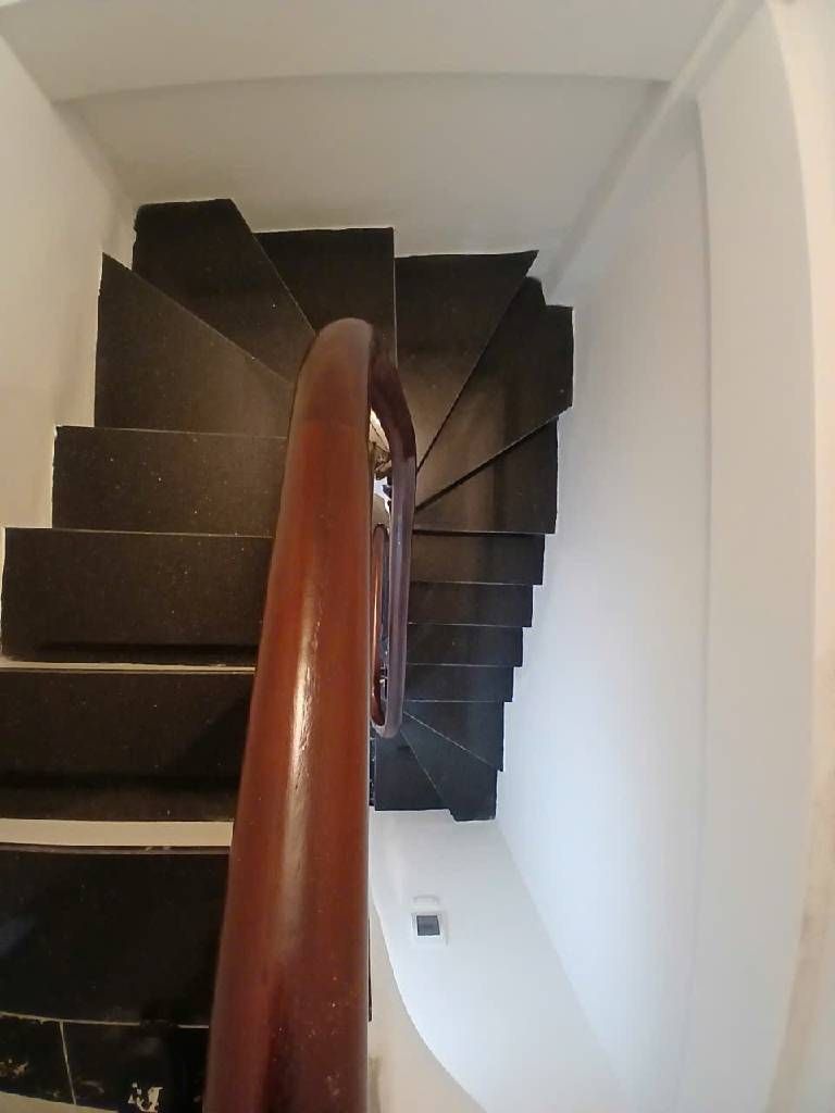 Bán nhà Định Công Hạ - diện tích 30m2 6 tầng - ô tô đỗ cửa - giá 9,68 tỷ