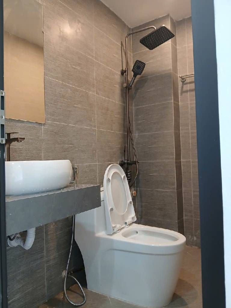 Bán nhà Định Công Hạ - diện tích 30m2 6 tầng - ô tô đỗ cửa - giá 9,68 tỷ