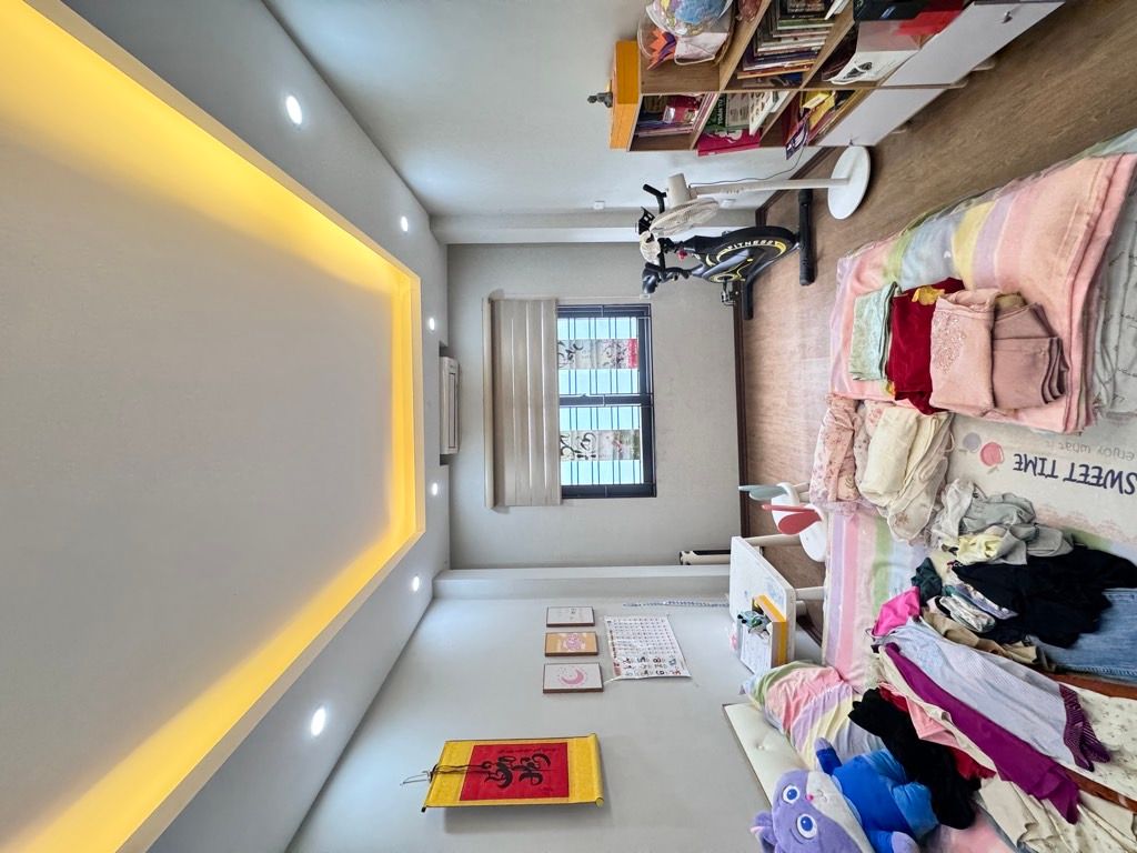 Bán nhà Trương Định - diện tích 44m2 5 tầng - Ô tô sát nhà - giá 13 tỷ