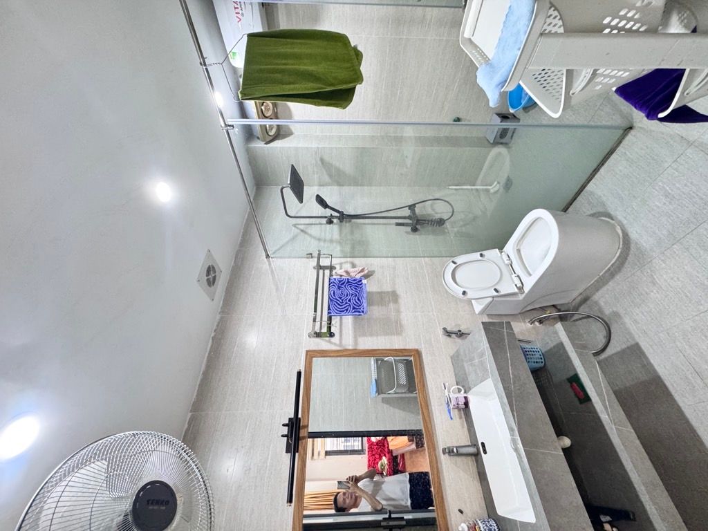 Bán nhà Trương Định - diện tích 44m2 5 tầng - Ô tô sát nhà - giá 13 tỷ