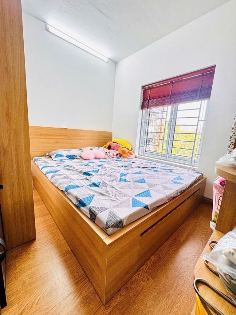 Bán nhà Ngõ Văn Chương - diện tích 65m2 1 tầng - Tập thể Văn Chương - giá 4,5 tỷ