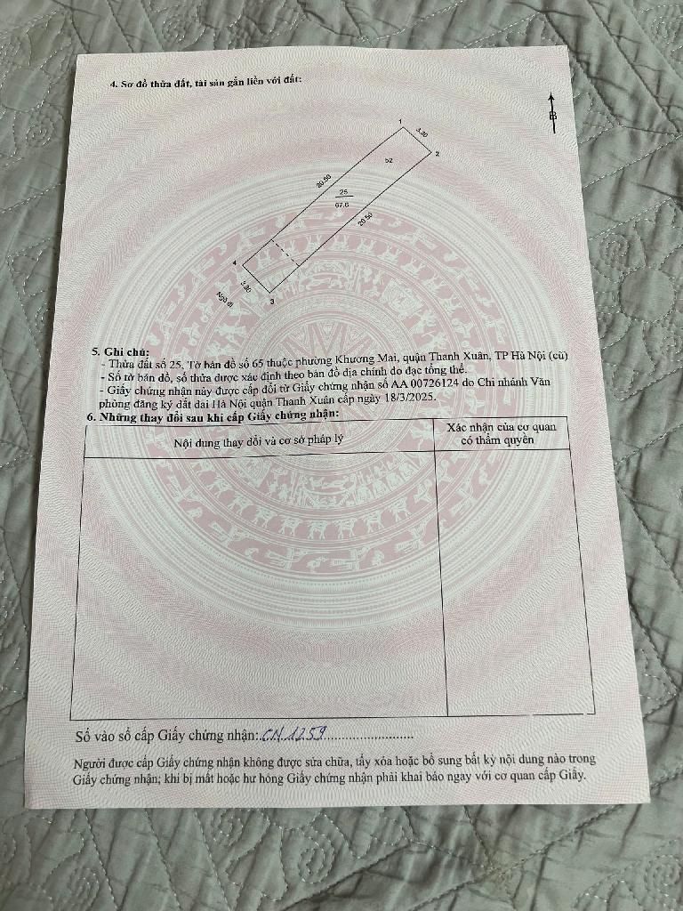 Bán nhà Hoàng Văn Thái - diện tích 67.6m2 3 tầng - ô tô tránh - giá 22,5 tỷ