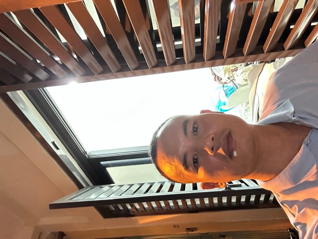 Bán nhà Hoàng Mai - diện tích 35m2 3 tầng - ô tô qua nhà - giá 13 tỷ