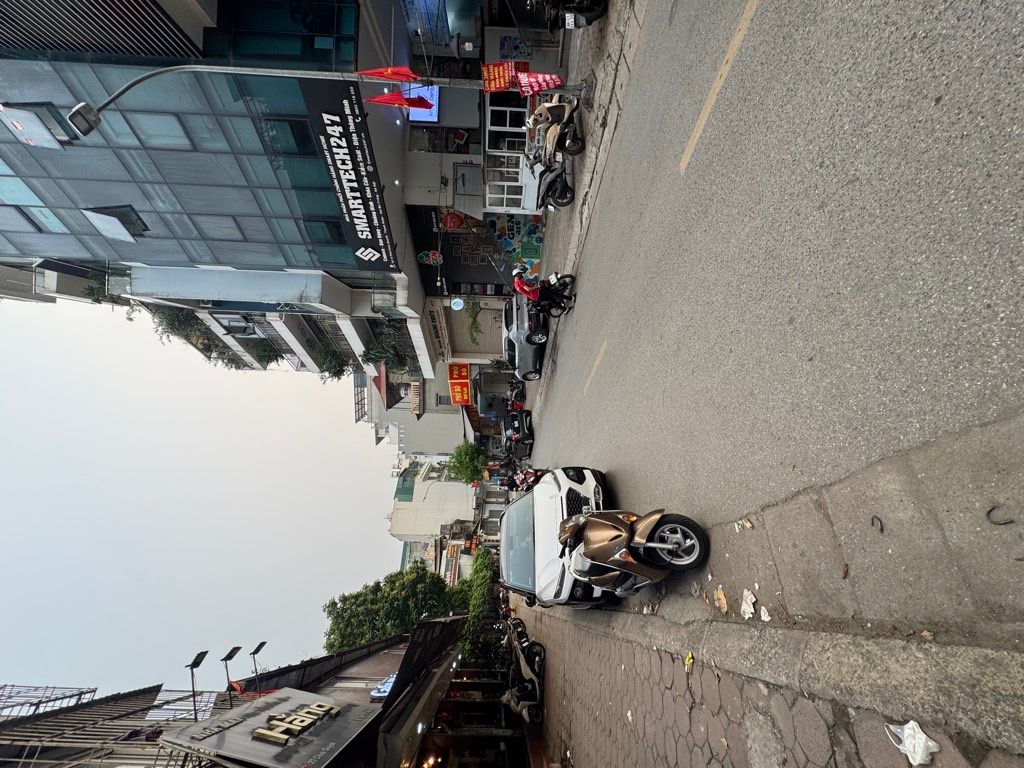 Bán nhà Chùa Quỳnh - diện tích 16,1m2 5 tầng - Ô tô tránh - giá 14,98 tỷ