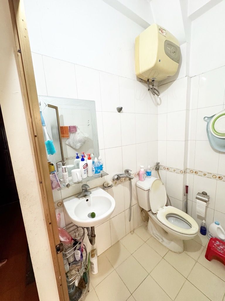 Bán nhà Chùa Quỳnh - diện tích 16,1m2 5 tầng - Ô tô tránh - giá 14,98 tỷ