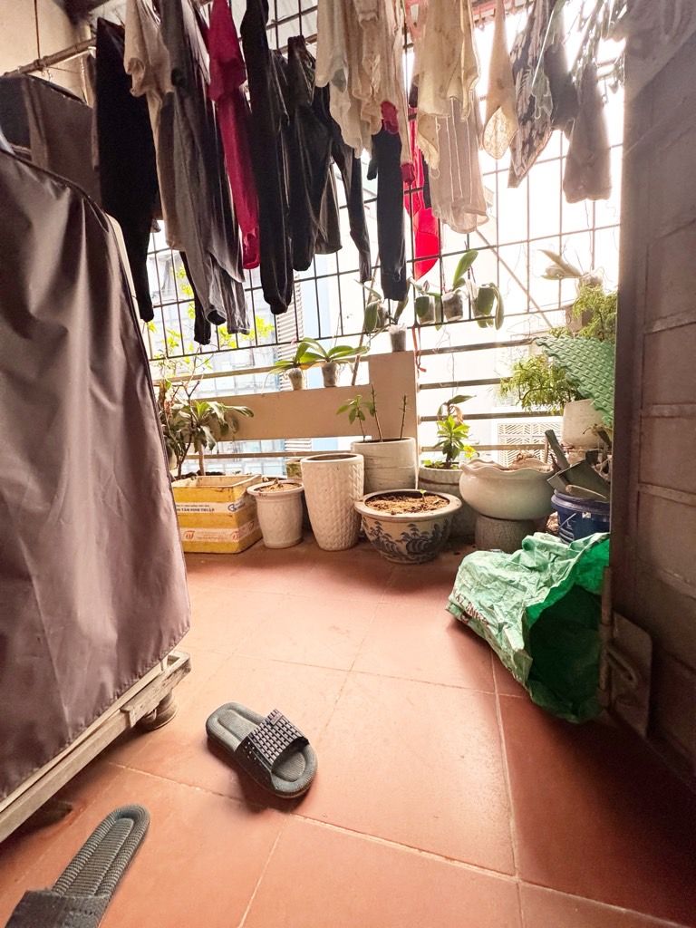 Bán nhà Chùa Quỳnh - diện tích 16,1m2 5 tầng - Ô tô tránh - giá 14,98 tỷ