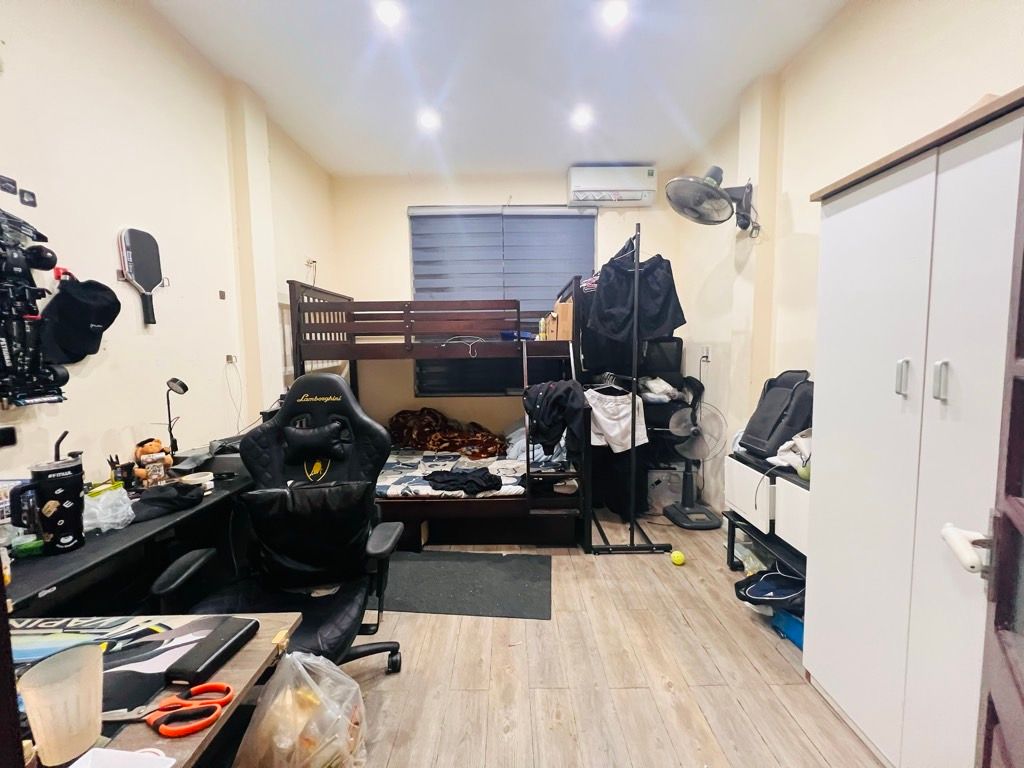 Bán nhà Hồng Mai - diện tích 16,8m2 4 tầng - ô tô đỗ cửa - giá 7,5 tỷ