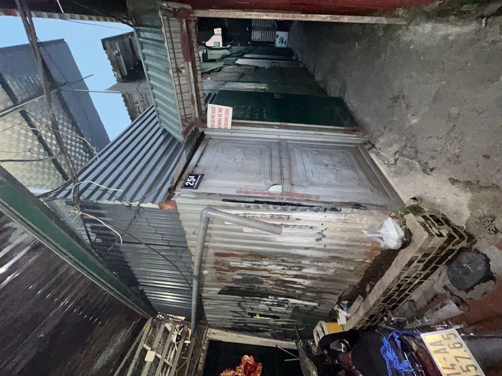 Bán nhà Trần Đại Nghĩa - diện tích 43m2 2 tầng - Nhà lô góc - giá 2,4 tỷ