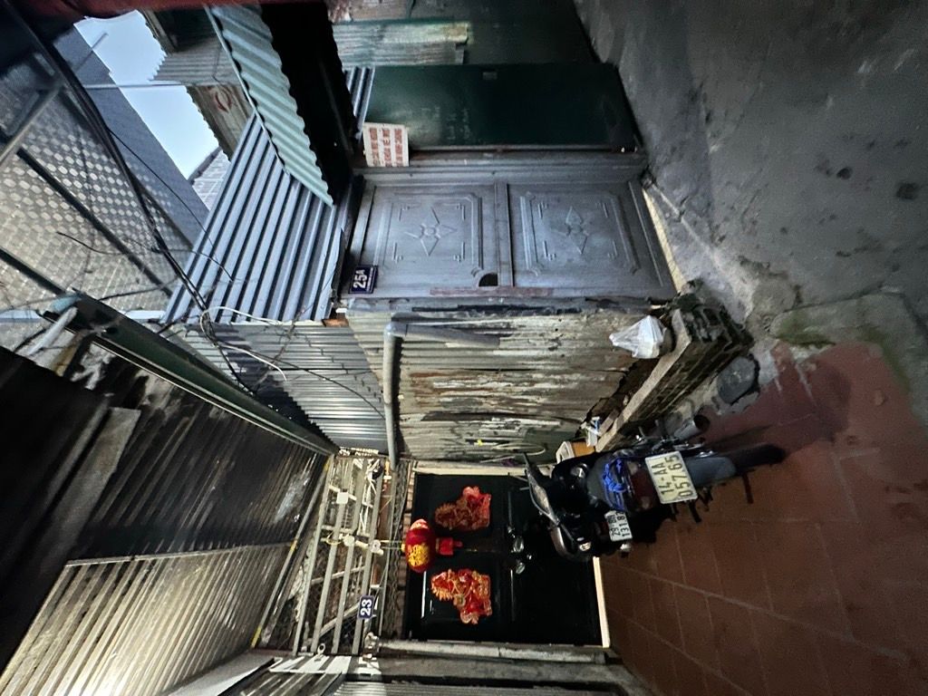 Bán nhà Trần Đại Nghĩa - diện tích 43m2 2 tầng - Nhà lô góc - giá 2,4 tỷ