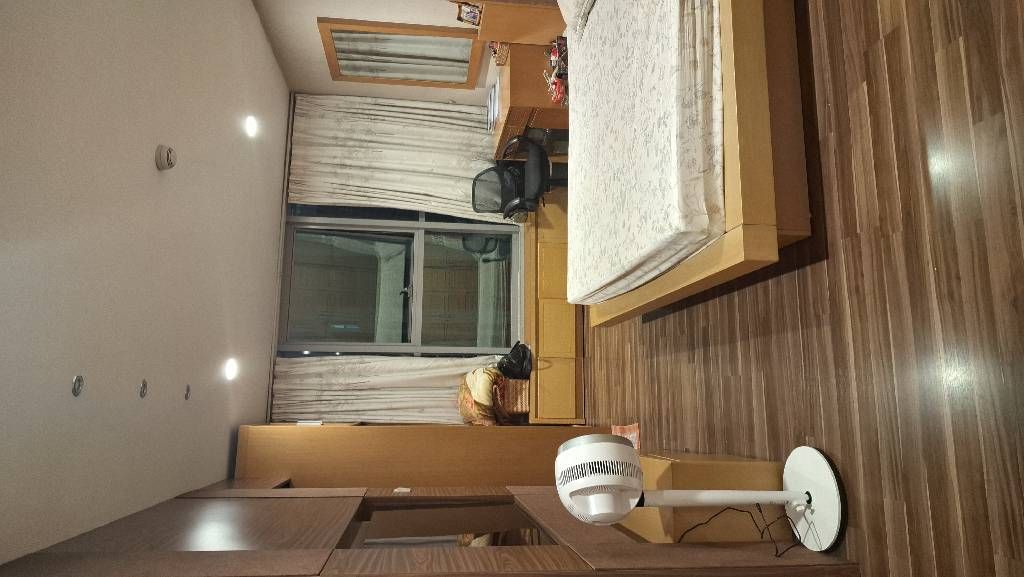 Bán nhà Khuất Duy Tiến - diện tích 162m2 8 tầng - Lô góc, nhà đẹp ở ngay - giá 17,5 tỷ