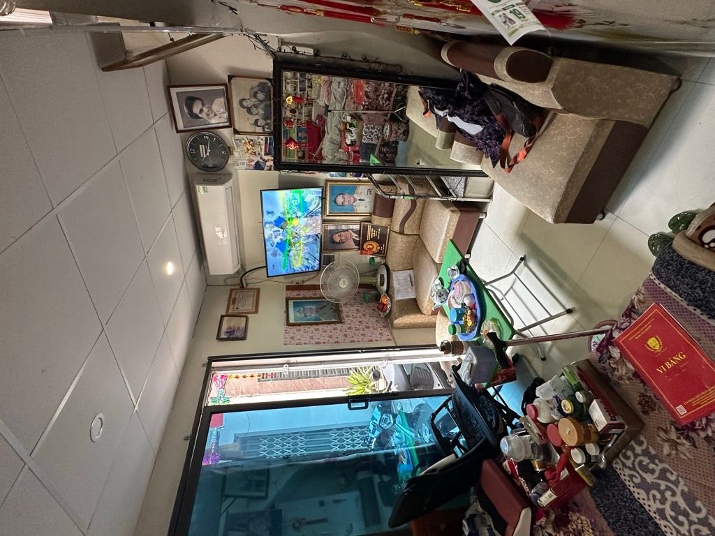 Bán nhà Đông Thiên - diện tích 20m2 2 tầng - Nhà chưa sổ - giá 2,35 tỷ