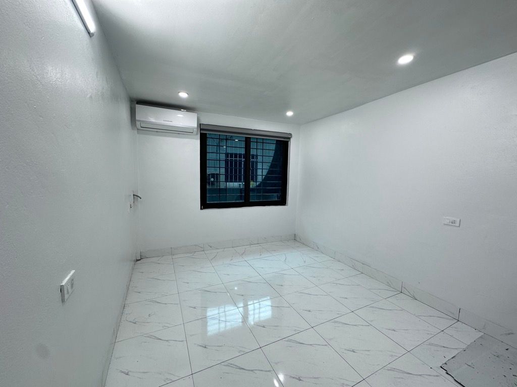 Bán nhà Vĩnh Hưng - diện tích 20m2 3 tầng - ô tô đỗ cửa - giá 2,9 tỷ