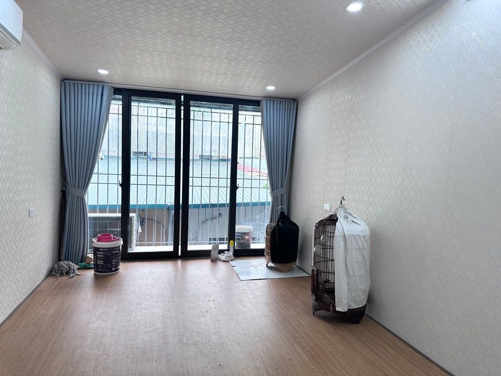 Bán nhà Vĩnh Hưng - diện tích 20m2 3 tầng - ô tô đỗ cửa - giá 2,9 tỷ