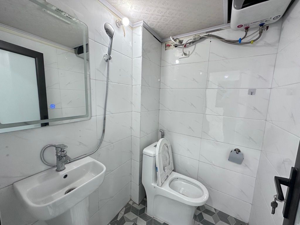 Bán nhà Vĩnh Hưng - diện tích 20m2 3 tầng - ô tô đỗ cửa - giá 2,9 tỷ