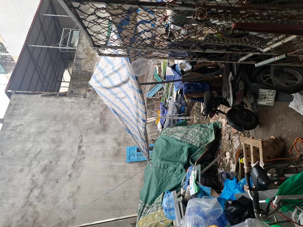 Bán nhà Lĩnh Nam - diện tích 75.6m2 1 tầng - ngõ thông - giá 0 tỷ