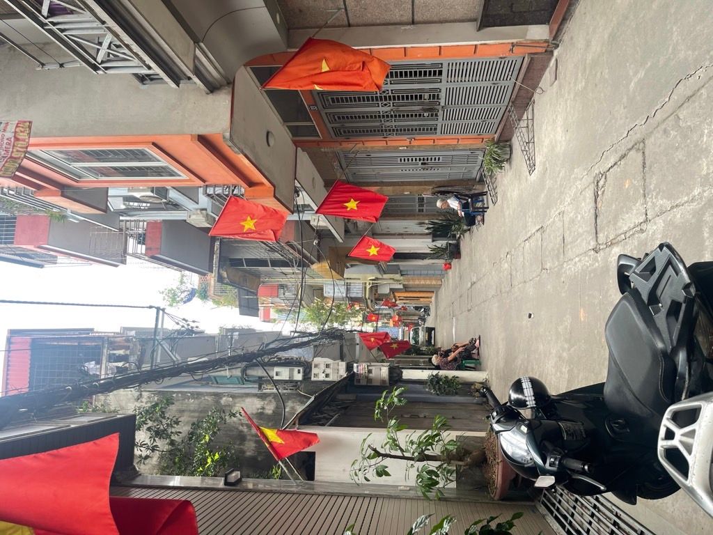 Bán nhà Hoàng Mai - diện tích 35.3m2 3 tầng - Ô TÔ TRÁNH - giá 11,6 tỷ