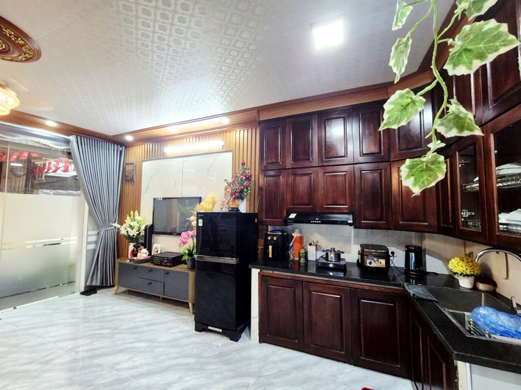 Bán nhà Đông Thiên - diện tích 30.4m2 2 tầng - Lô góc - giá 4,5 tỷ