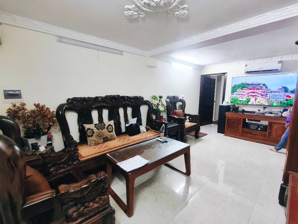 Bán nhà Tạ Quang Bửu - diện tích 85m2 1 tầng - gần các trường đại học lớn - giá Nhỉnh 5 tỷ