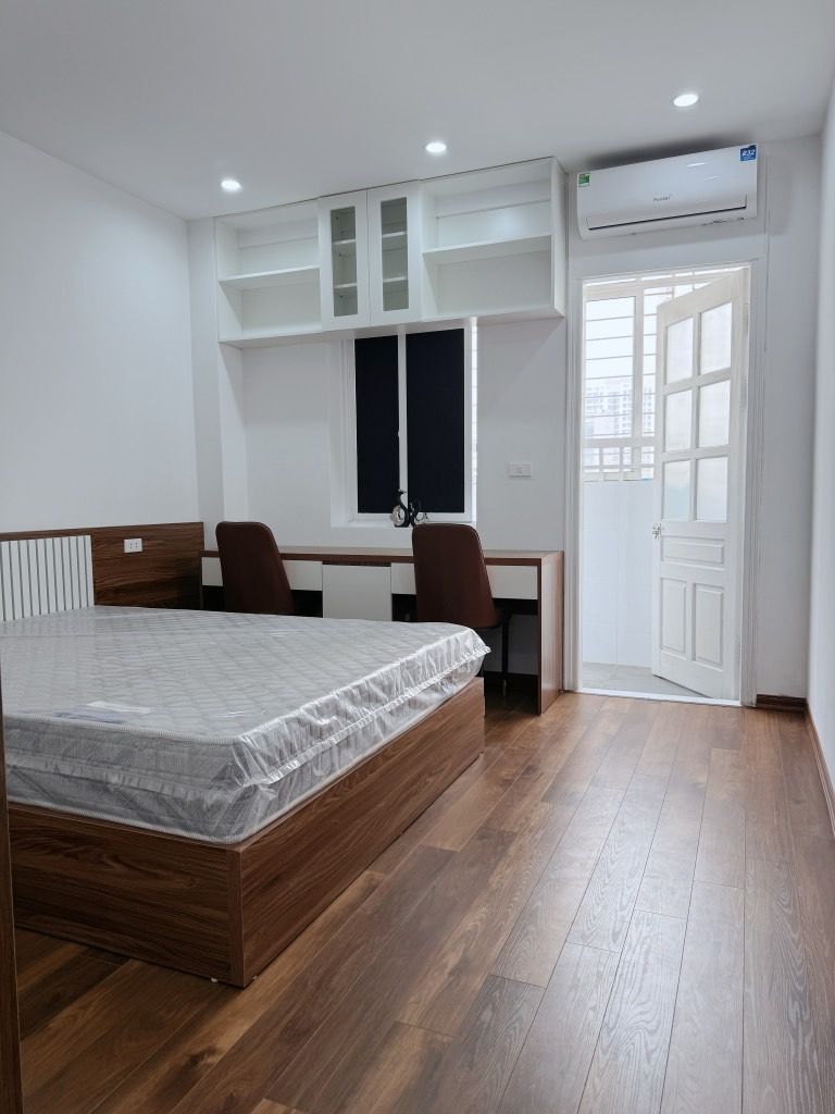 Bán nhà Lê Văn Lương - diện tích 62,9m2 1 tầng - MẶT PHỐ - LÔ GÓC - 3 NGỦ - TẶNG FULL NỘI THẤT - giá 6,3 tỷ