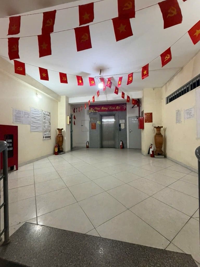 Bán nhà Láng - diện tích 52m2 3 tầng - Căn hộ ccmn siêu đẹp - giá 2,5 tỷ