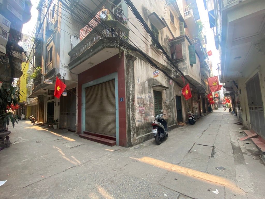 Bán nhà Hoàng Mai - diện tích 39,5m2 3 tầng - Phân Lô Ô Góc, Cửa Mở 2 Bên - giá 14,6 tỷ