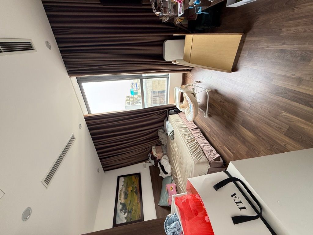 Bán nhà Hào Nam - diện tích 77m2 1 tầng - Căn hộ chung cư cao cấp - giá 12,3 tỷ