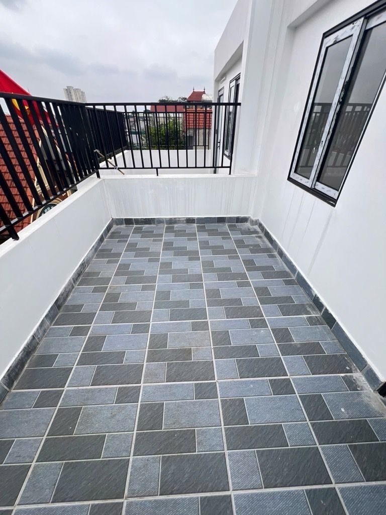 Bán nhà Vĩnh Hưng - diện tích 30m2 5 tầng - Ô Tô - giá 9,7 tỷ