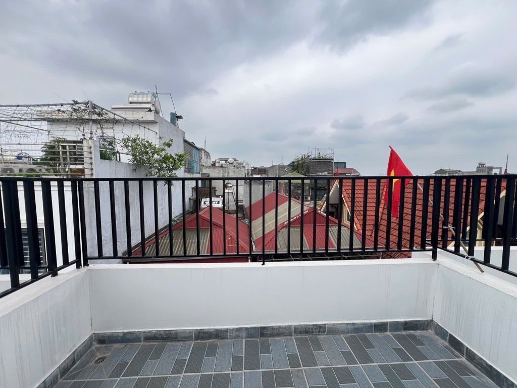 Bán nhà Vĩnh Hưng - diện tích 30m2 5 tầng - Ô Tô - giá 9,7 tỷ