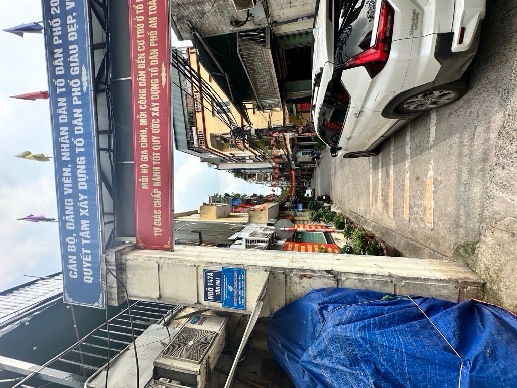 Bán nhà Tân Mai - diện tích 32m2 3 tầng - Nhà đẹp hiếm có - giá 3,86 tỷ